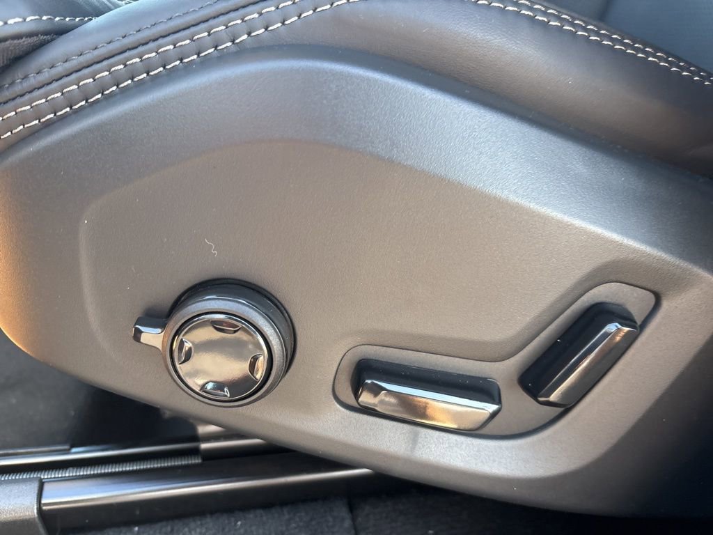 New 2026 Volvo XC90 B6 Ultra w/ Protection Package Premier image 22