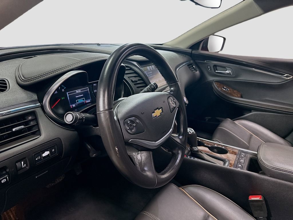 Used 2014 Chevrolet Impala LTZ FWD image 10