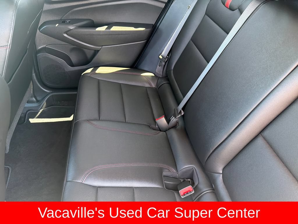 Used 2025 Chevrolet Trax RS w/ Sunroof Package FWD image 24