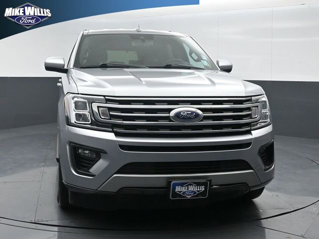 Used 2020 Ford Expedition XLT image 2
