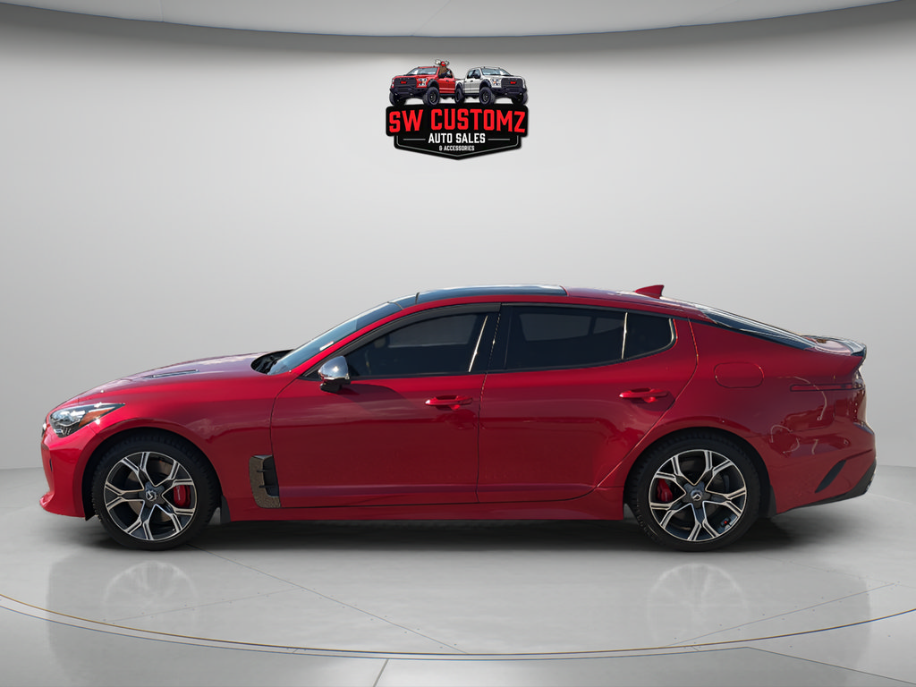 Used 2018 Kia Stinger GT2 AWD/4WD image 4