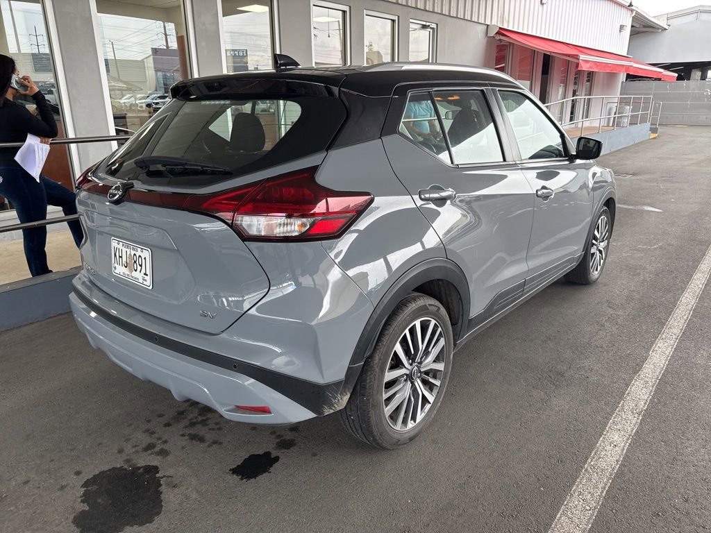 Used 2024 Nissan Kicks SV FWD image 4