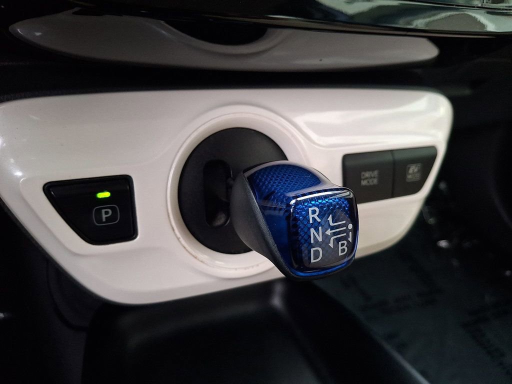 Used 2018 Toyota Prius One image 14