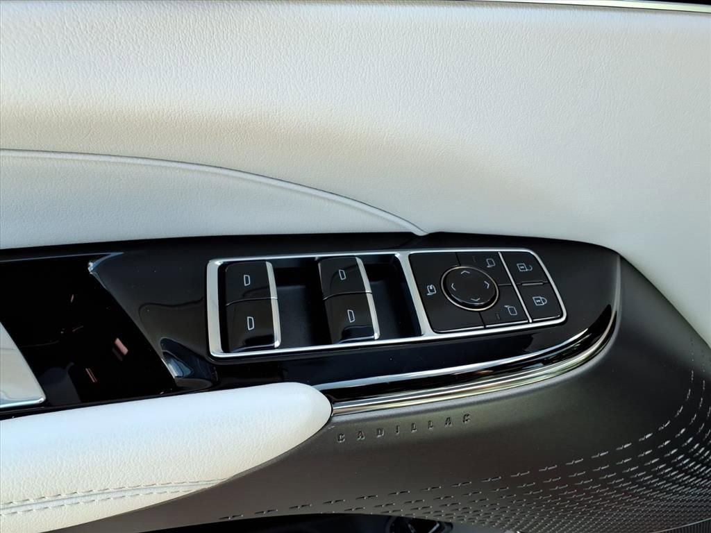 New 2026 Cadillac Lyriq Sport image 13