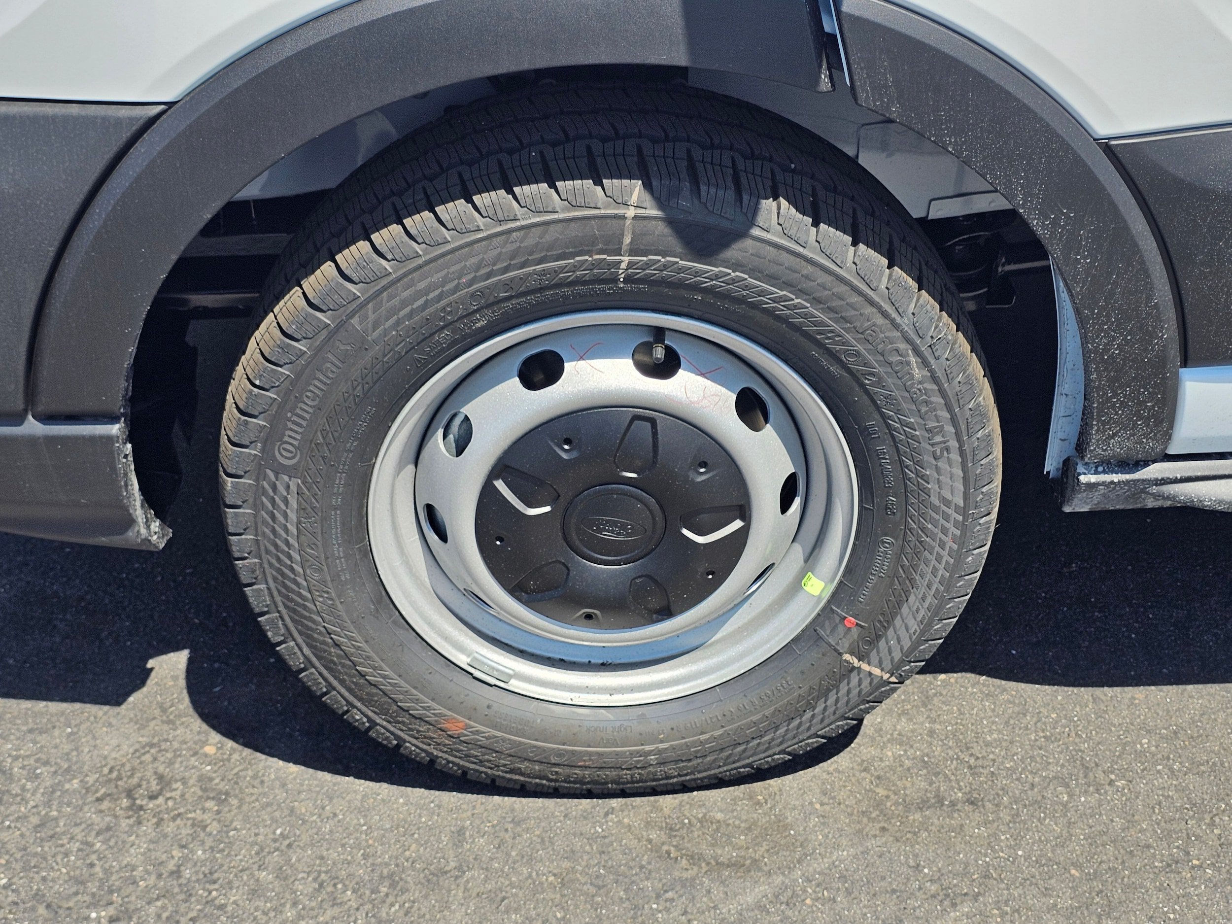 New 2026 Ford Transit 150 Low Roof RWD image 10