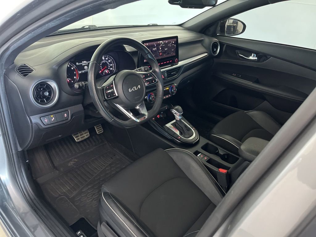 Used 2022 Kia Forte GT-Line w/ GT-Line Premium Package image 26