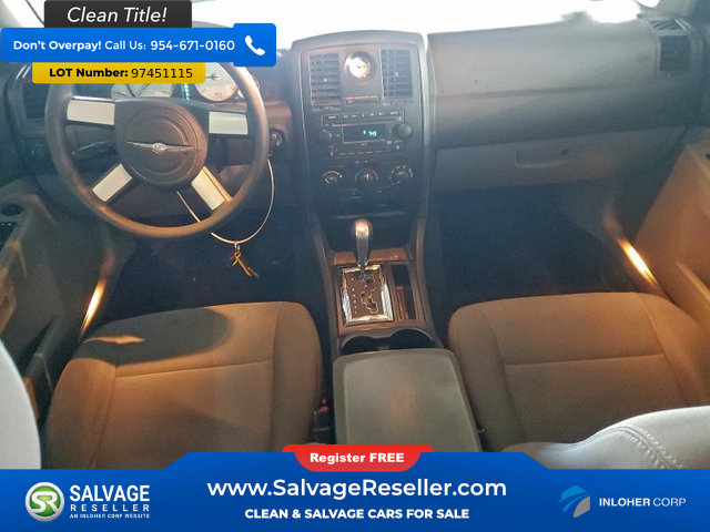 Used 2007 Chrysler 300 image 11