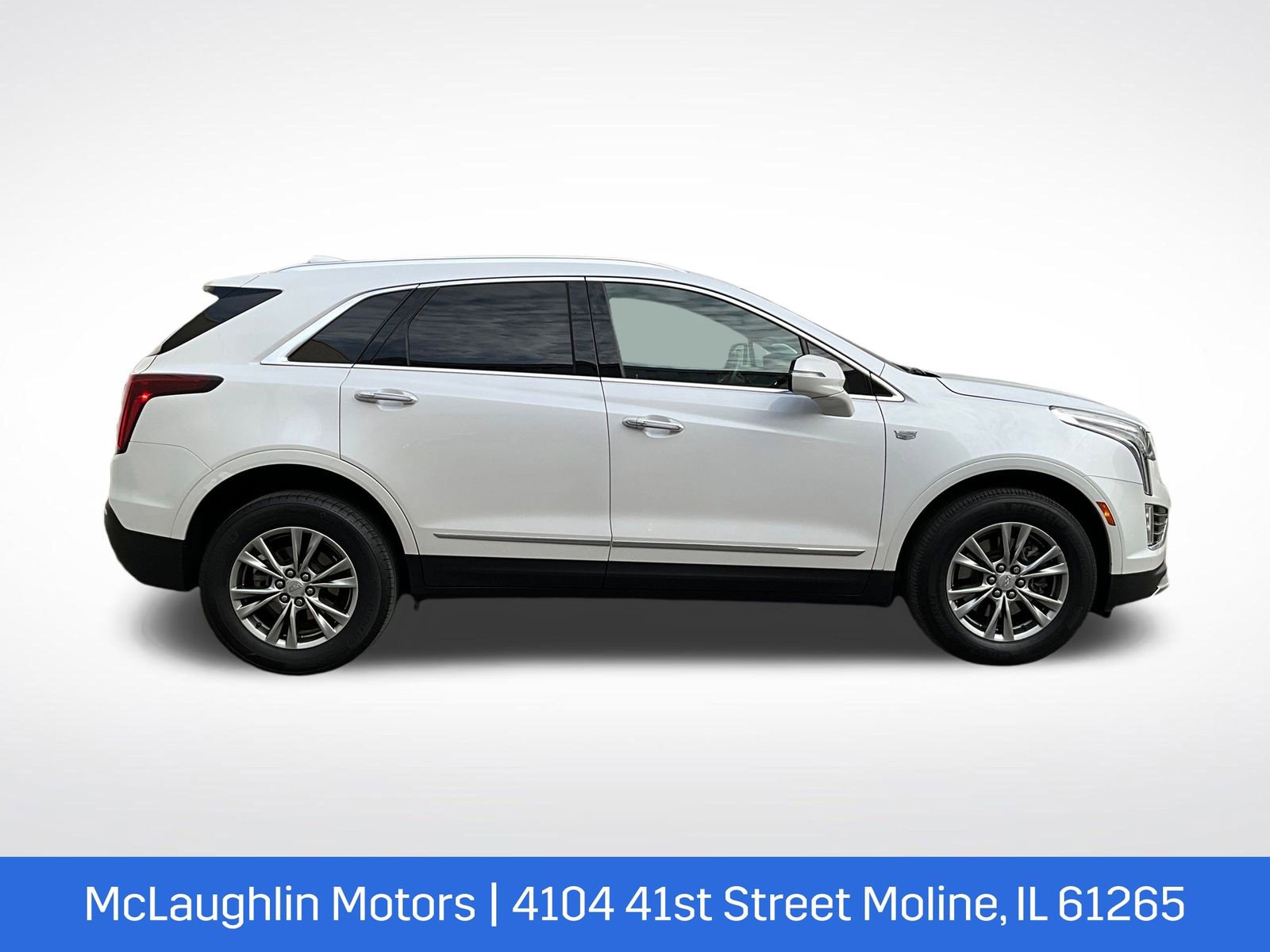 Certified 2022 Cadillac XT5 Premium Luxury w/ LPO, Floor Liner Package image 7