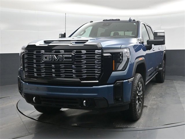 Used 2025 GMC Sierra 2500 Denali Ultimate image 9