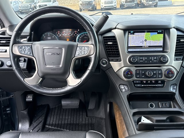 Used 2019 GMC Yukon XL Denali w/ Denali Ultimate Package AWD/4WD image 21