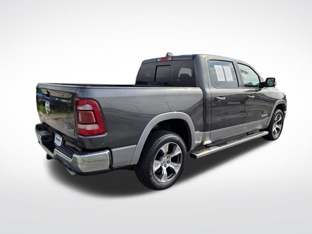 Used 2019 RAM 1500 Laramie AWD/4WD image 3