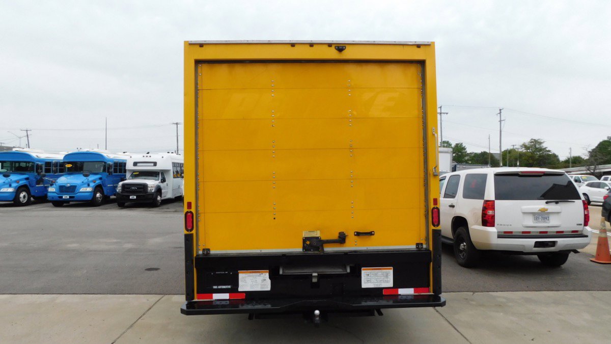 Used 2021 GMC Savana 3500 Extended w/ Power Convenience Package image 3
