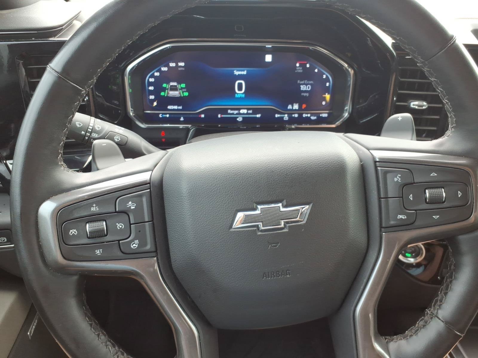Used 2025 Chevrolet Silverado 1500 ZR2 w/ Technology Package AWD/4WD image 17