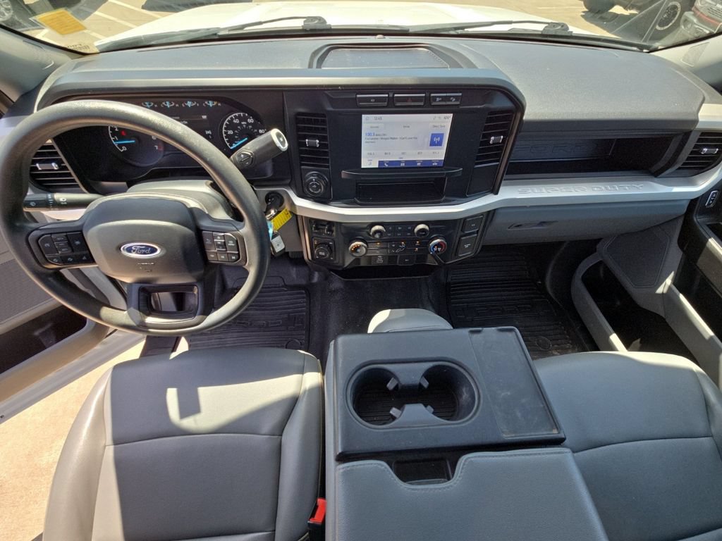 Used 2023 Ford F250 XL w/ 360-Degree Camera Package AWD/4WD image 11