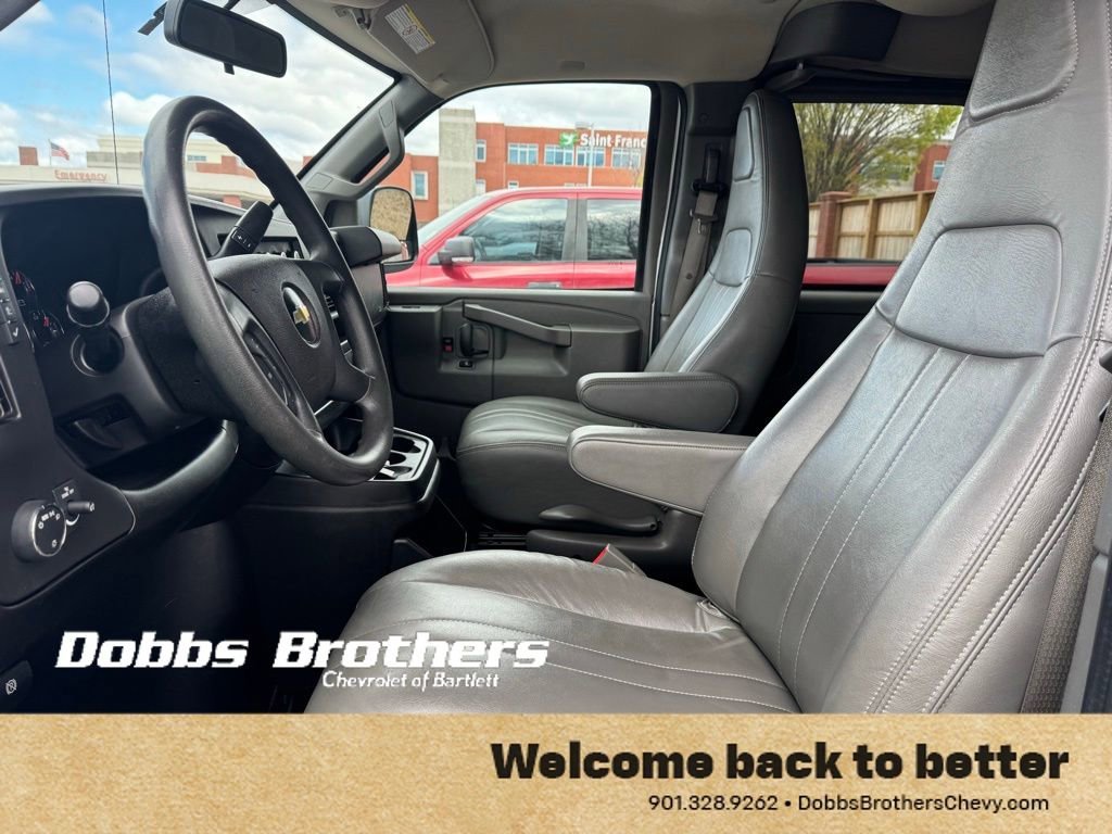 Used 2020 Chevrolet Express 3500 LS image 10