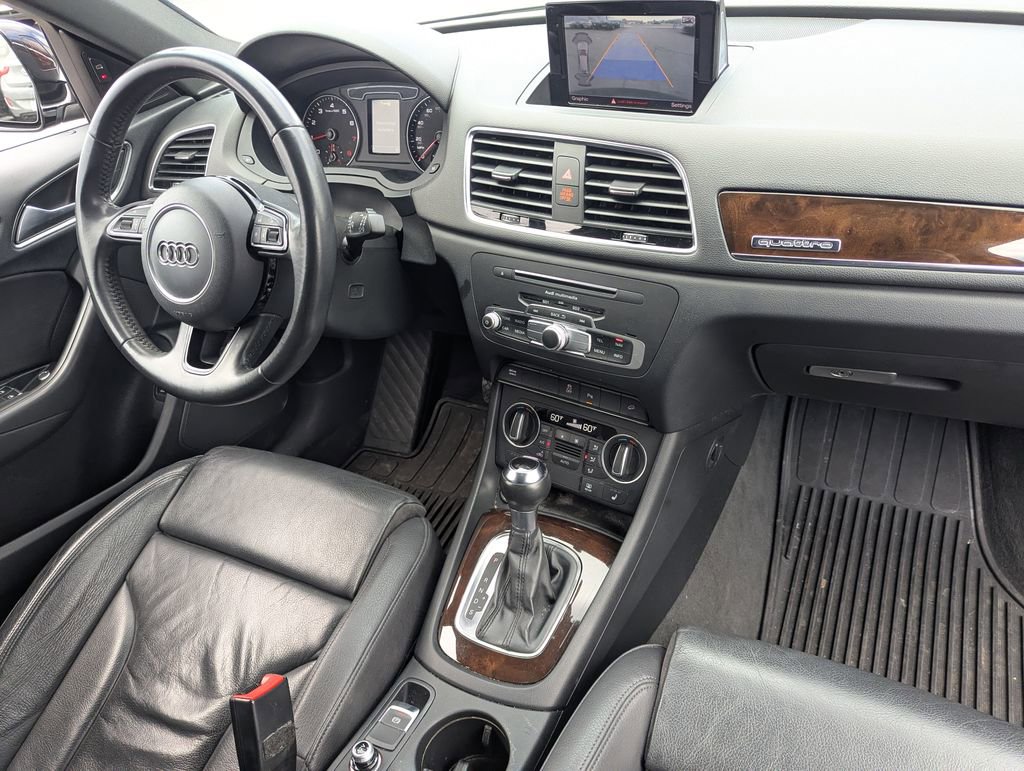 Used 2018 Audi Q3 2.0T Premium Plus w/ Premium Plus Package AWD/4WD image 35