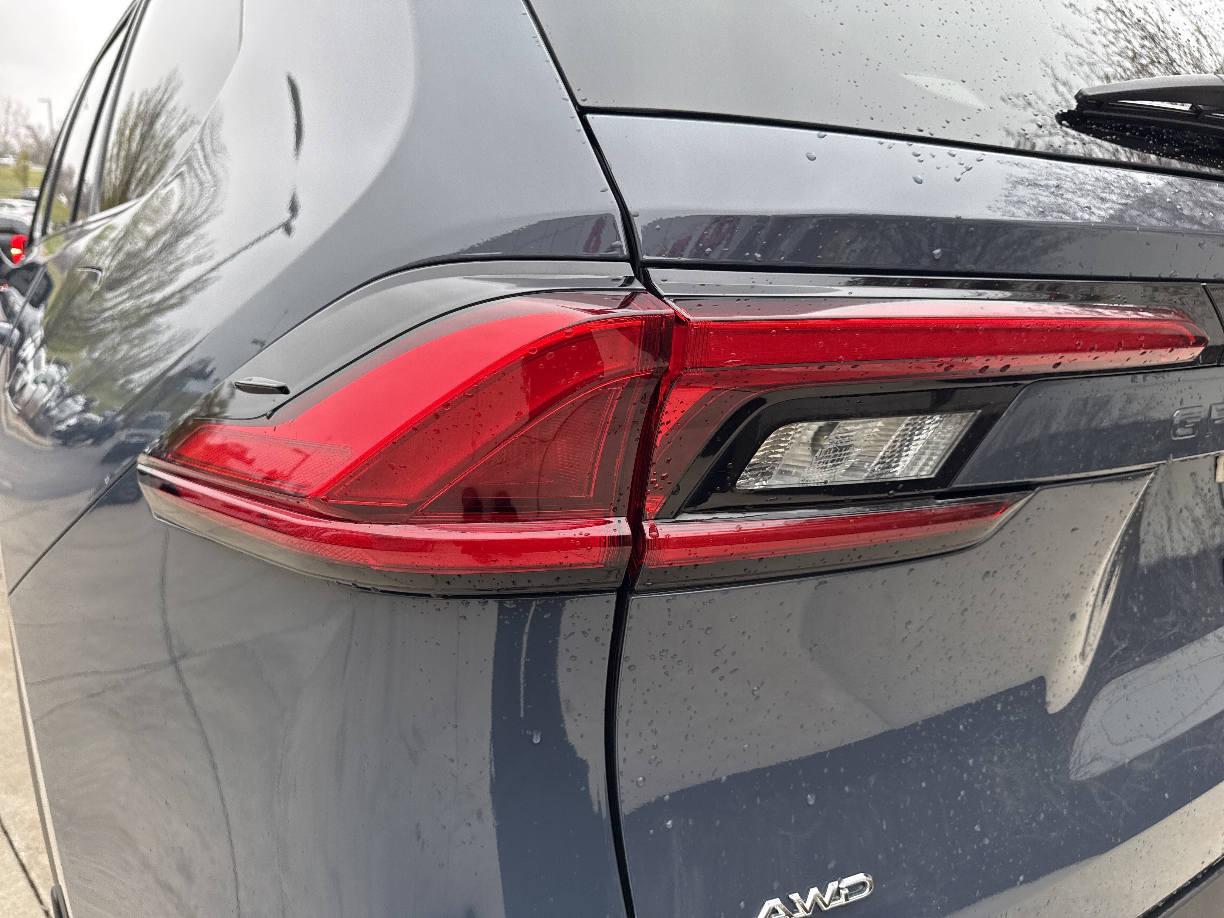 Used 2024 Toyota Grand Highlander AWD image 12