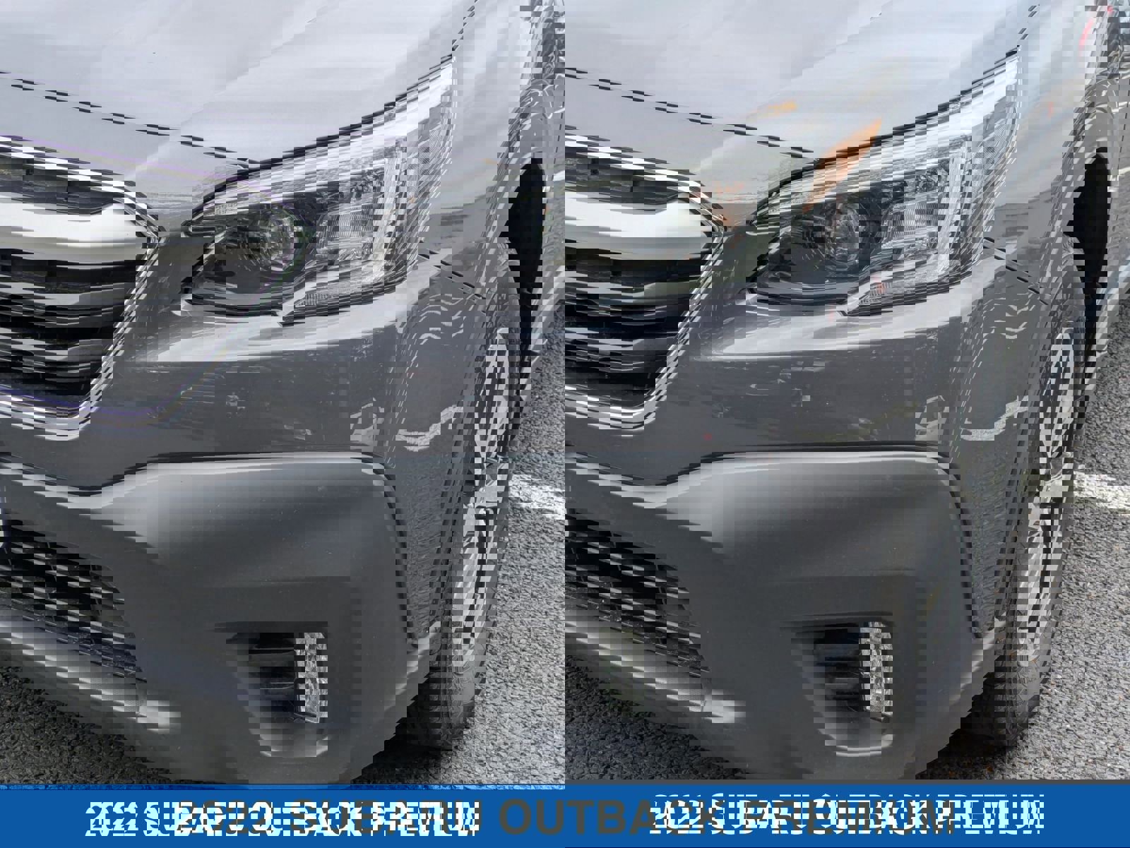 Certified 2022 Subaru Outback Premium image 10