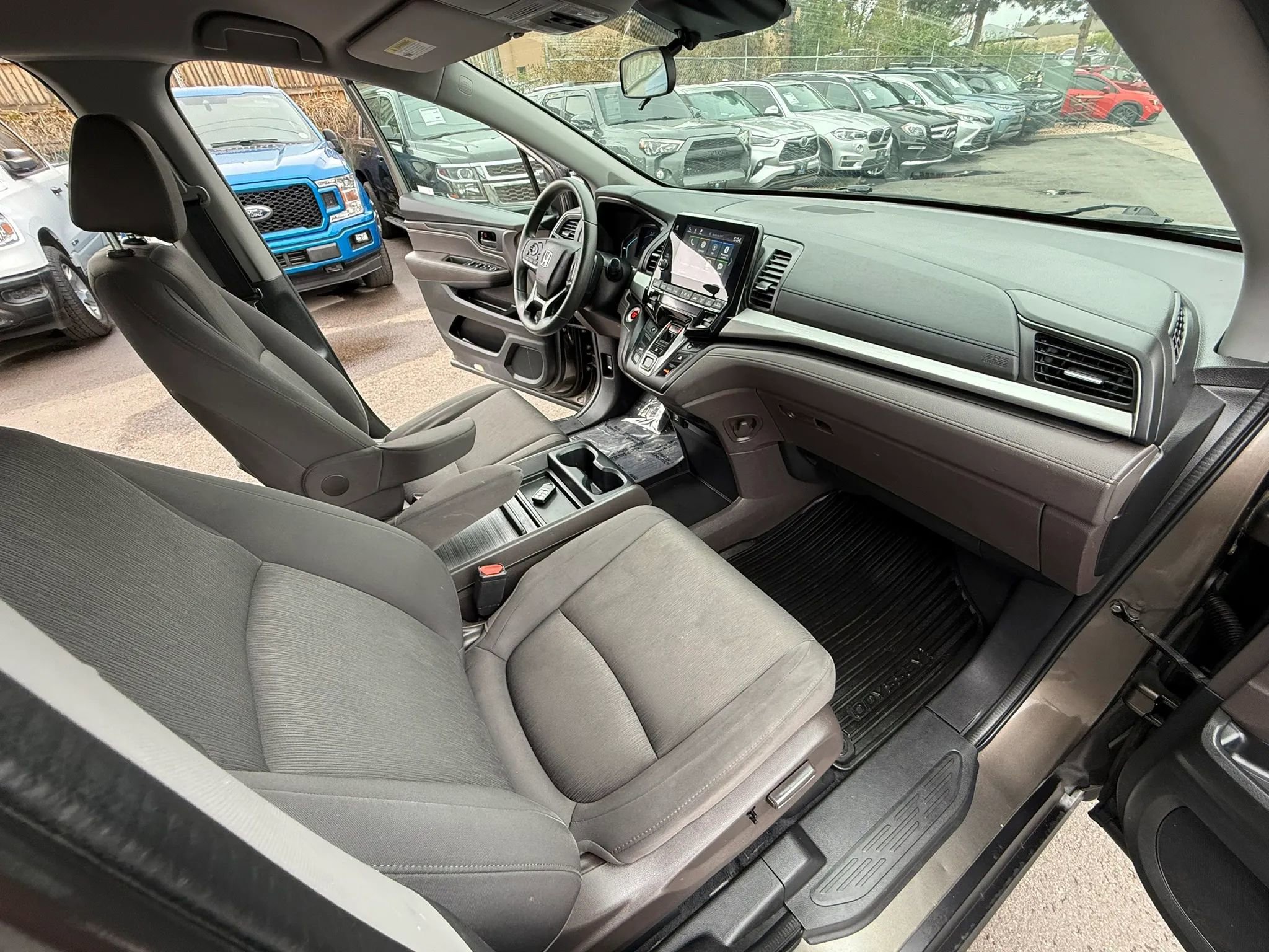 Used 2018 Honda Odyssey EX image 18