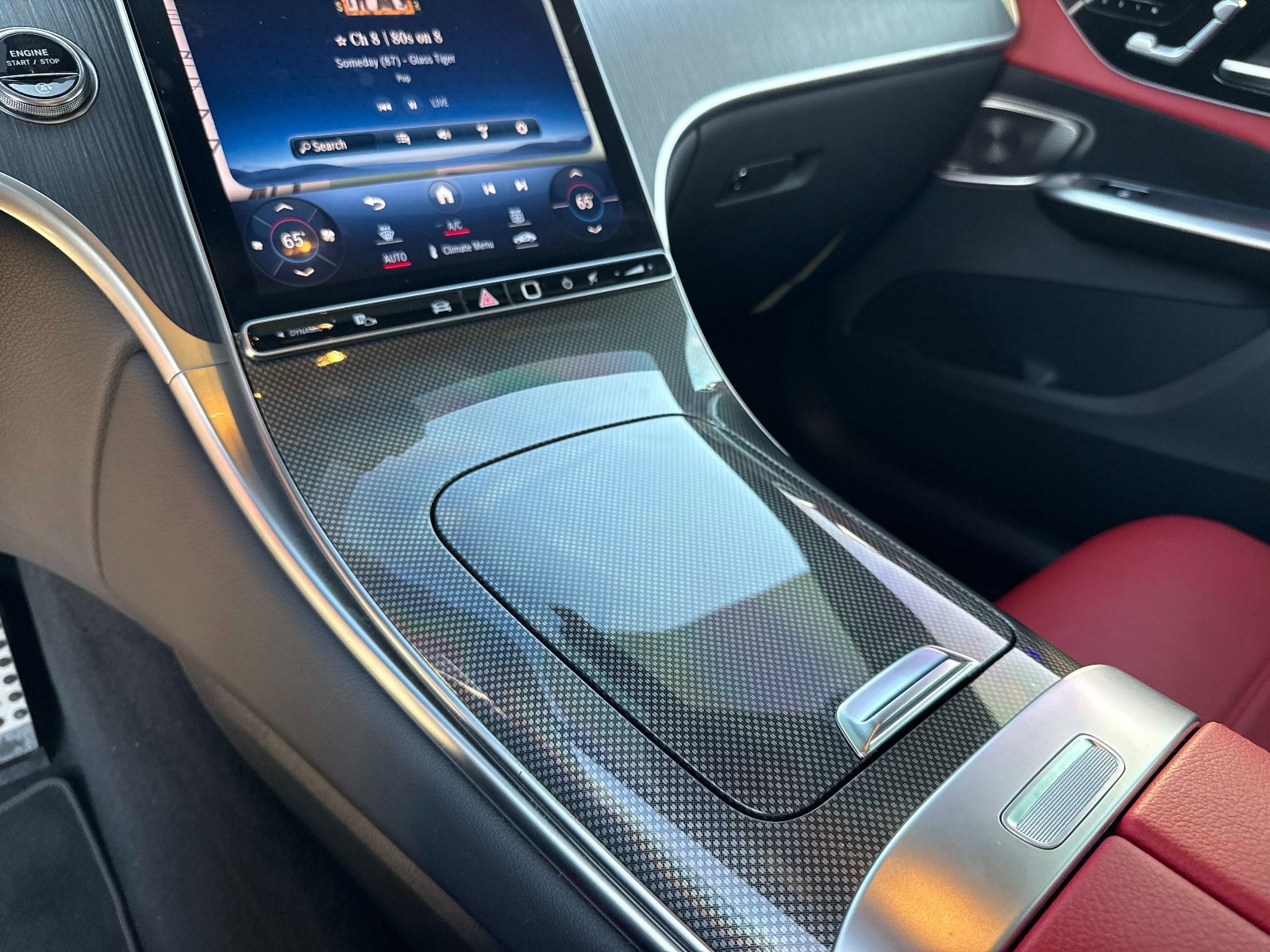 Certified 2024 Mercedes-Benz GLC 300 image 29