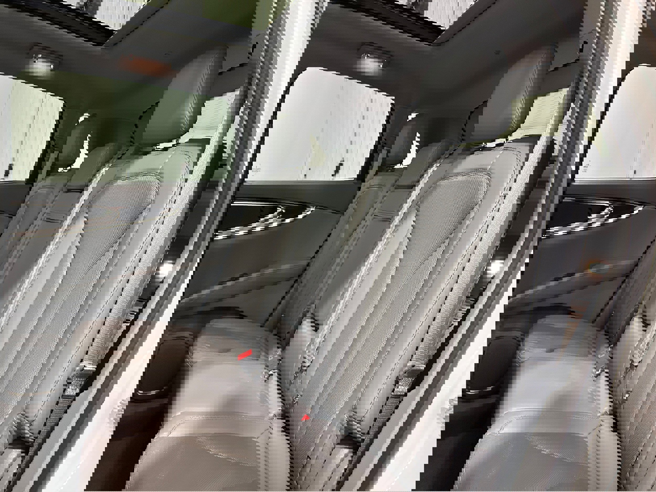 Used 2022 Lincoln Nautilus Reserve image 28