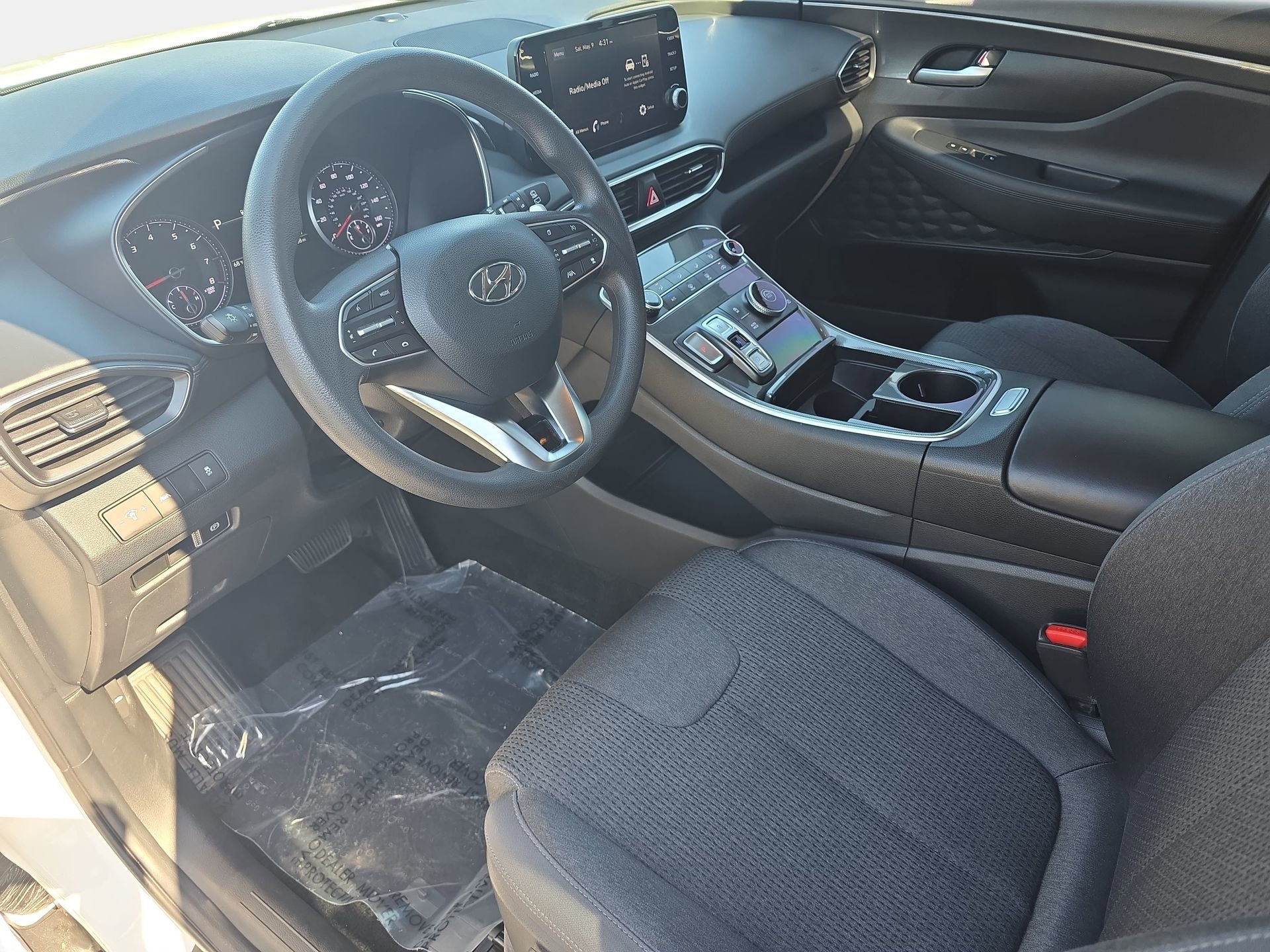 Used 2023 Hyundai Santa Fe SE FWD image 15