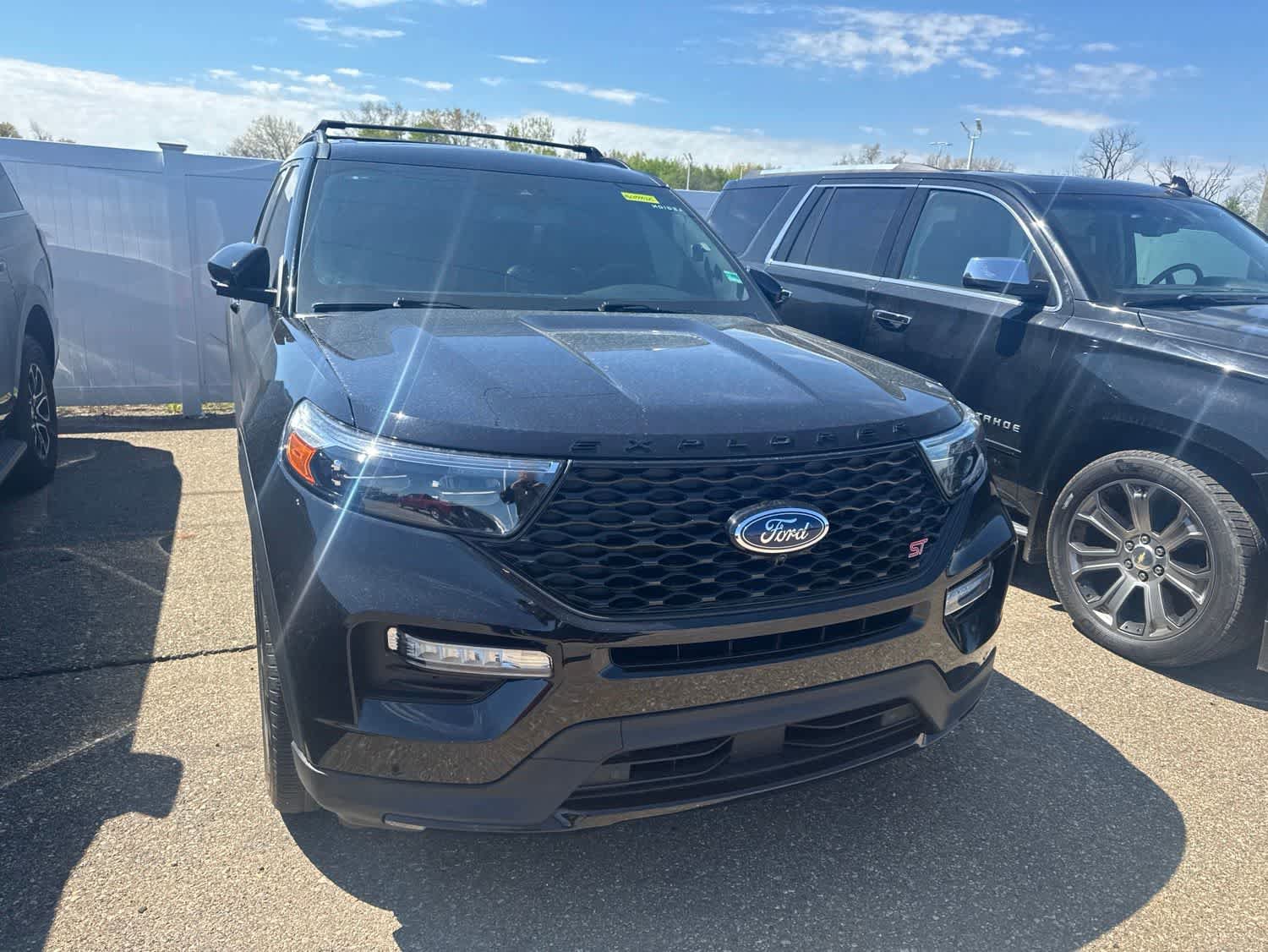 Used 2023 Ford Explorer ST w/ Equipment Group 401A AWD/4WD image 19