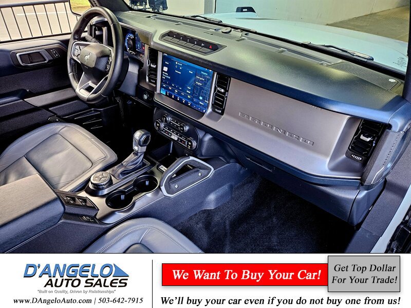 Used 2021 Ford Bronco First Edition AWD/4WD image 2