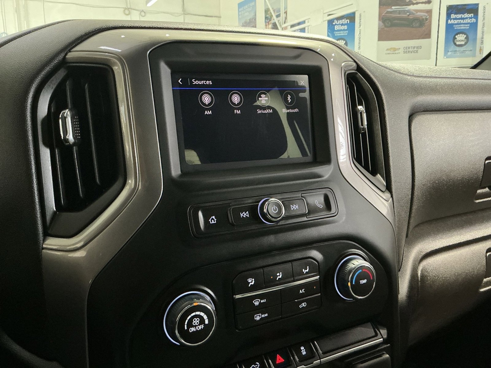 New 2026 Chevrolet Silverado 1500 Custom w/ Turbomax Blackout Package AWD/4WD image 19
