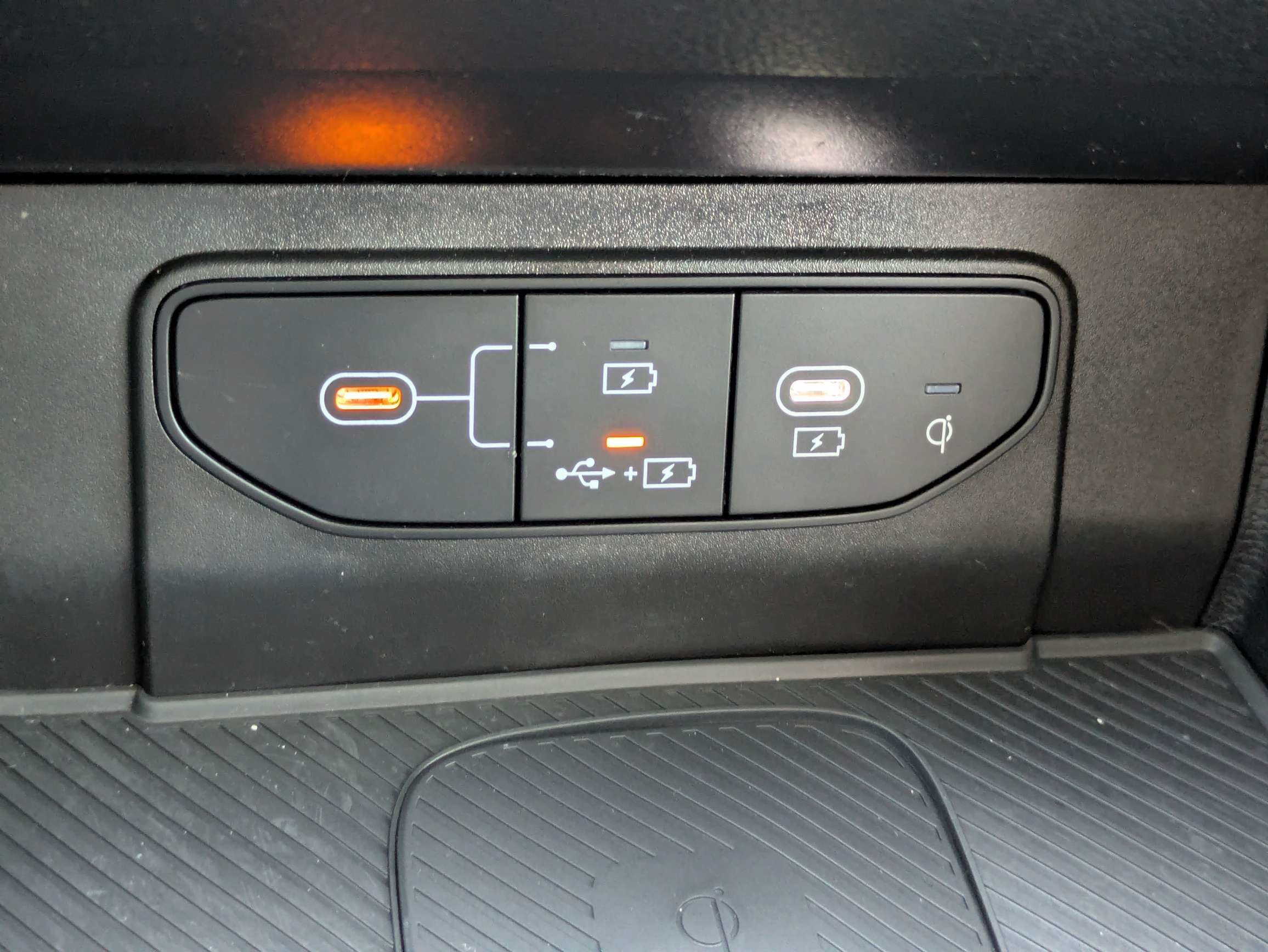 Certified 2026 Kia Sportage SX FWD image 27