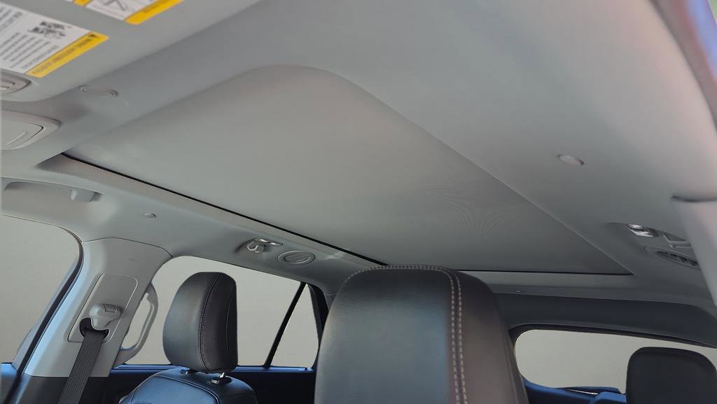 Used 2021 Ford Explorer Limited w/ Hybrid Equipment Group 310A image 13