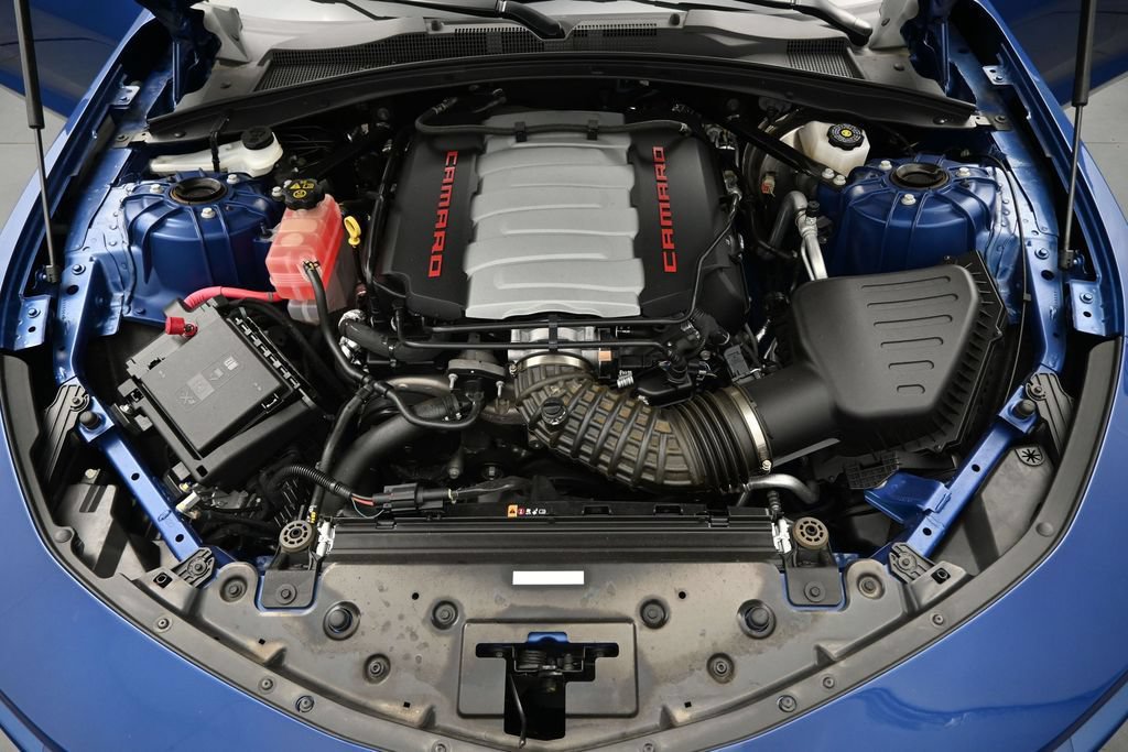 Used 2023 Chevrolet Camaro SS RWD image 28
