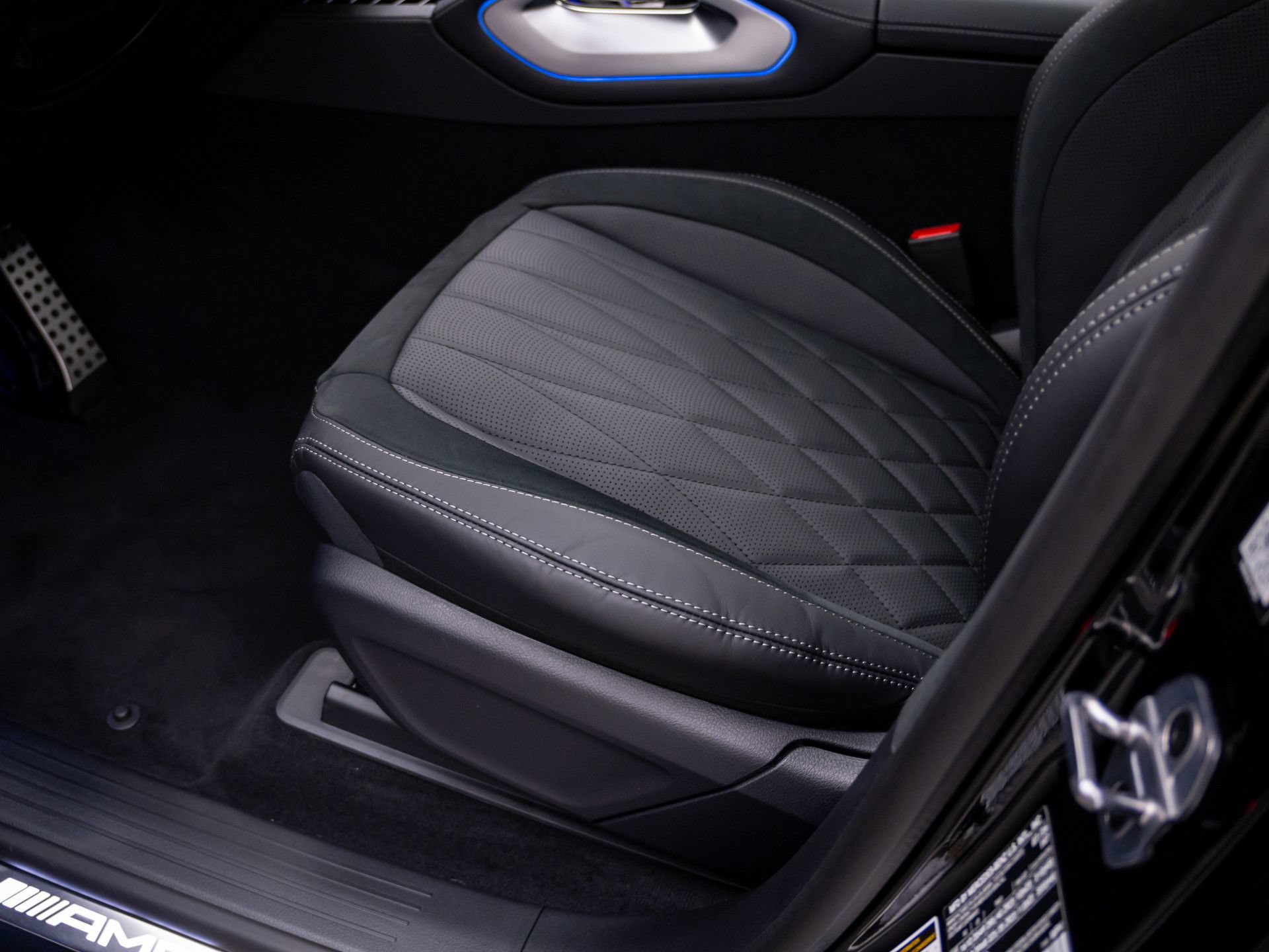 New 2026 Mercedes-Benz GLS 63 AMG 4MATIC image 16