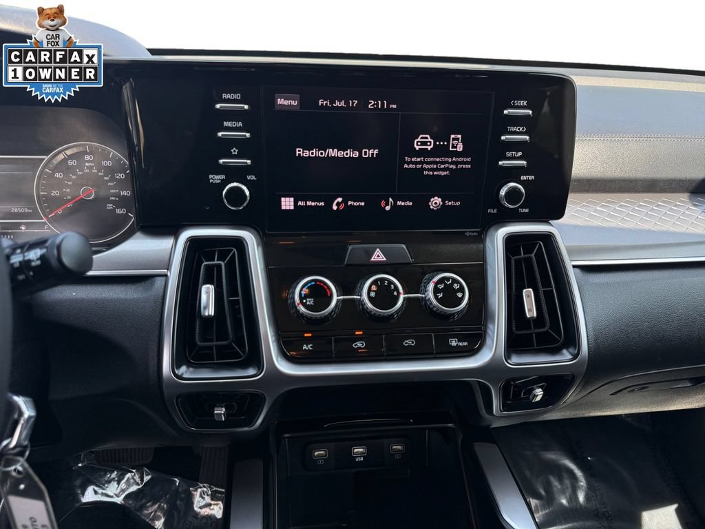 Certified 2023 Kia Sorento LX AWD/4WD image 11