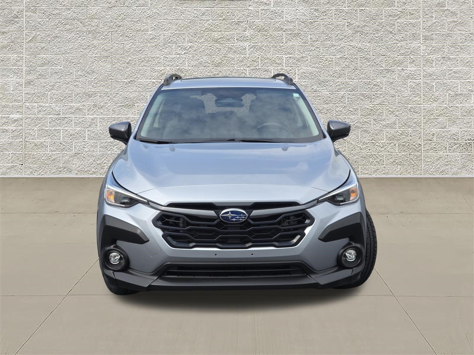 Used 2024 Subaru Crosstrek 2.0i Premium AWD/4WD image 2