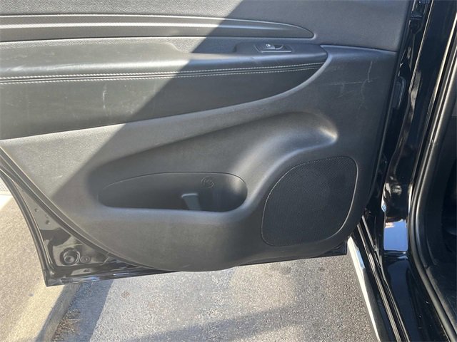 Used 2022 Dodge Durango GT image 14