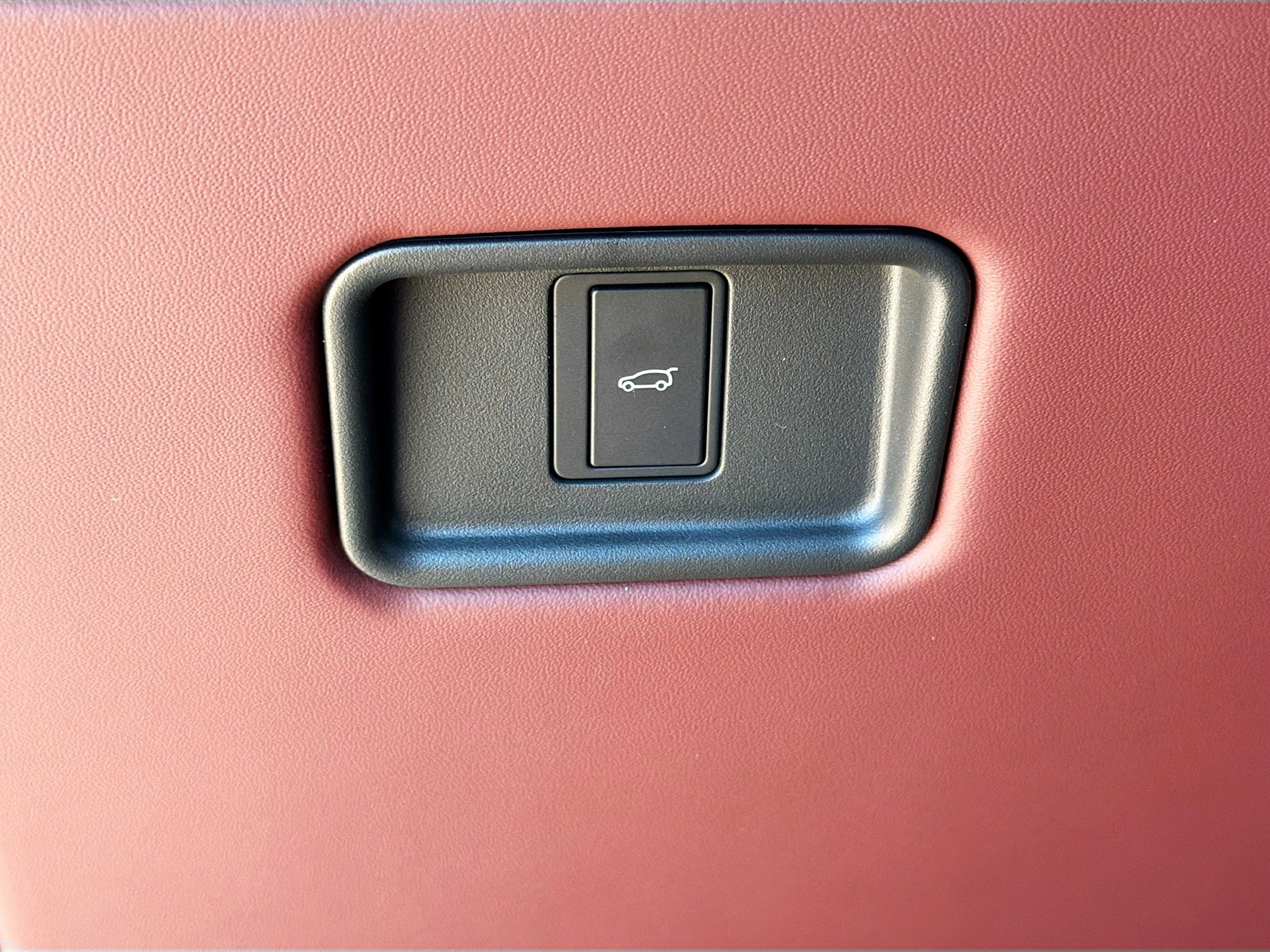 New 2026 Land Rover Range Rover Long Wheelbase Autobiography image 37