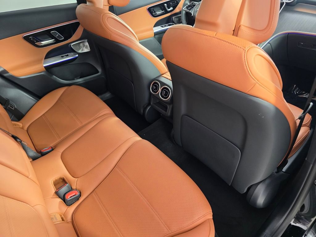 Certified 2025 Mercedes-Benz GLC 300 image 26