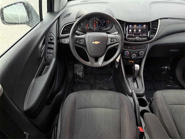 Used 2020 Chevrolet Trax LT image 11