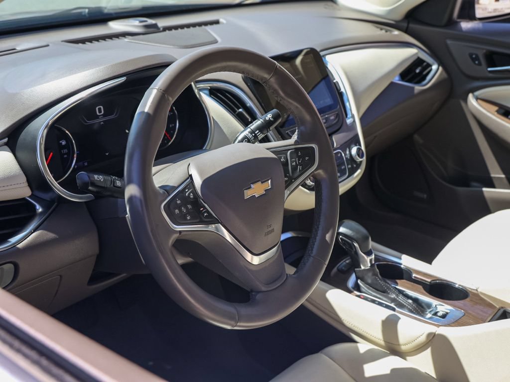 Used 2024 Chevrolet Malibu LT FWD image 14