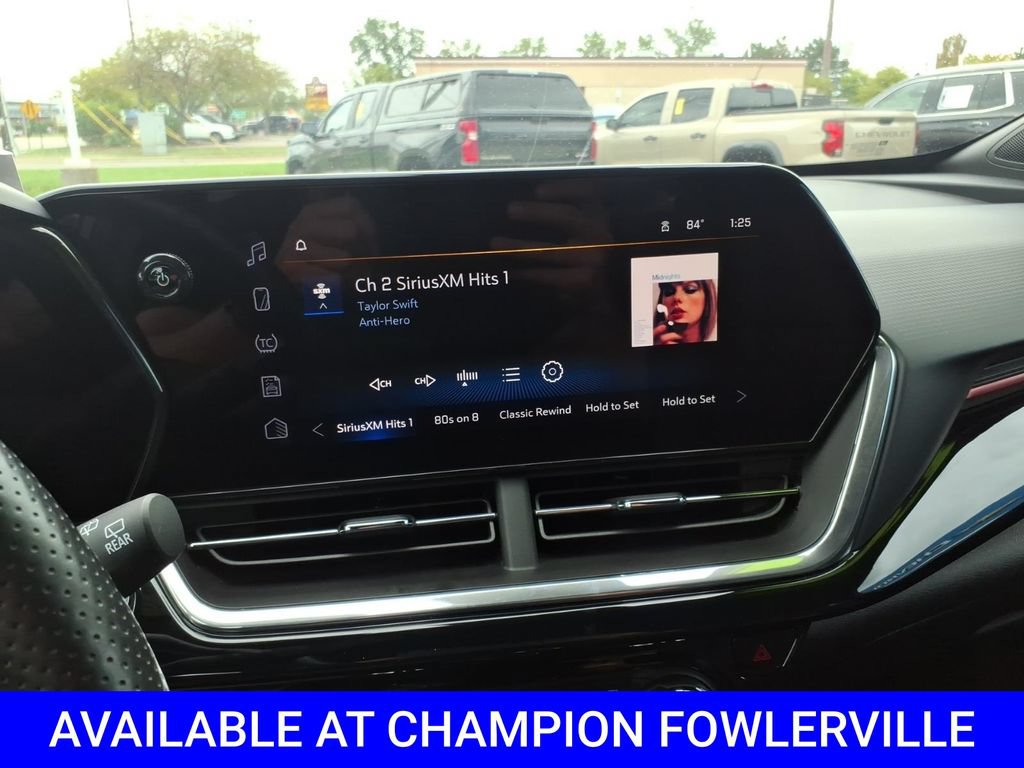 Used 2024 Chevrolet Trax RS w/ Driver Confidence Package FWD image 19