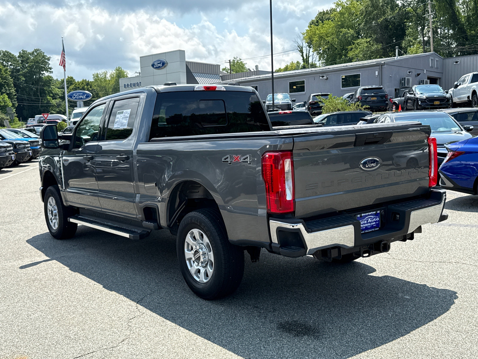 Used 2023 Ford F250 XLT w/ Snow Plow Prep Package AWD/4WD image 4