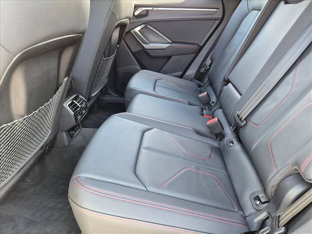 Certified 2025 Audi Q3 2.0T Premium Plus w/ Premium Plus Package AWD/4WD image 17