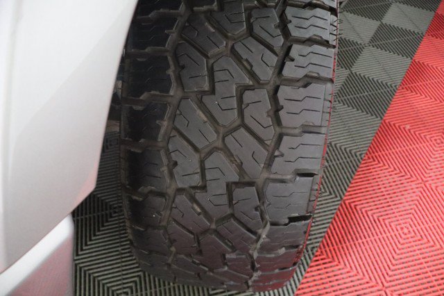 Used 2020 RAM 1500 Laramie w/ Sport Appearance Package AWD/4WD image 85