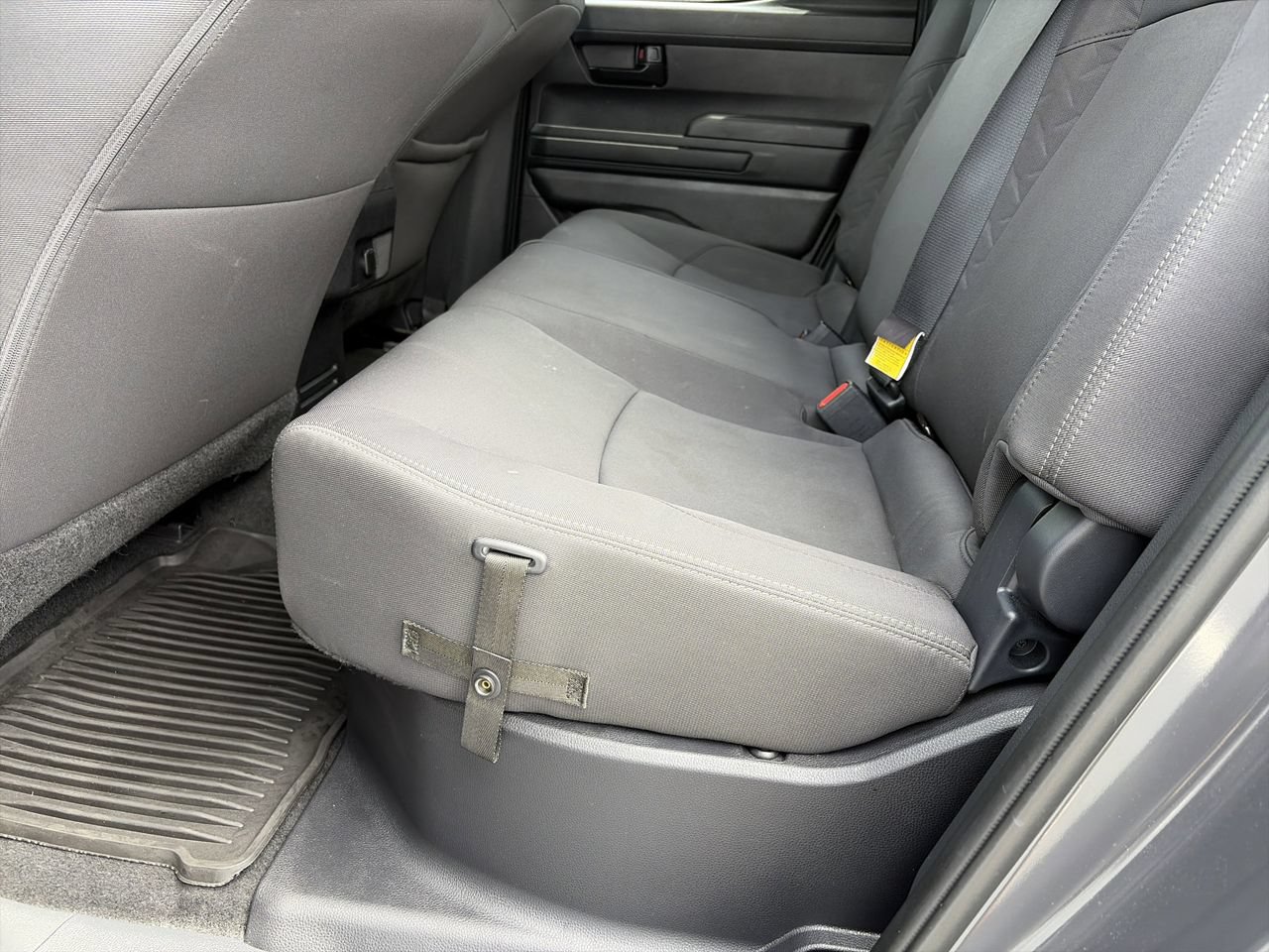 Used 2025 Toyota Tacoma SR5 RWD image 17