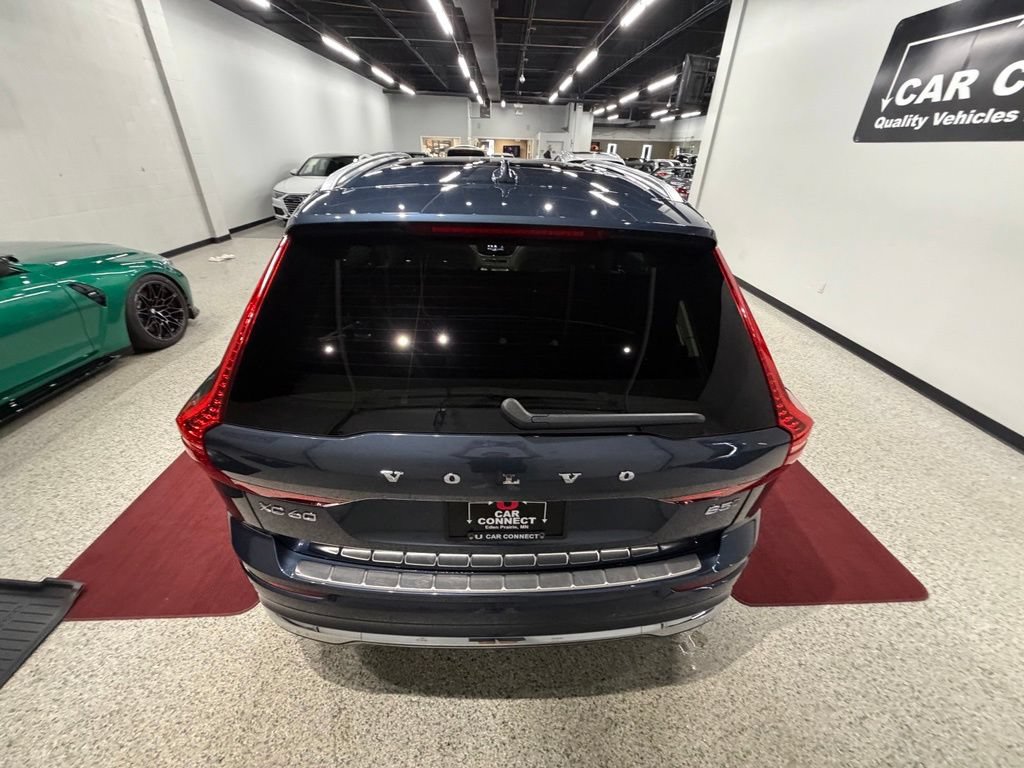 Used 2023 Volvo XC60 B5 Plus w/ Climate Package AWD/4WD image 15