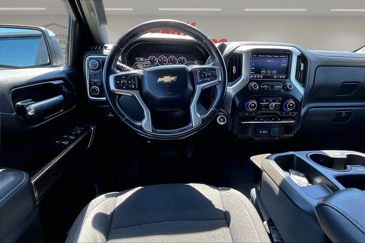 Used 2021 Chevrolet Silverado 1500 LT w/ Z71 Off-Road Package AWD/4WD image 10