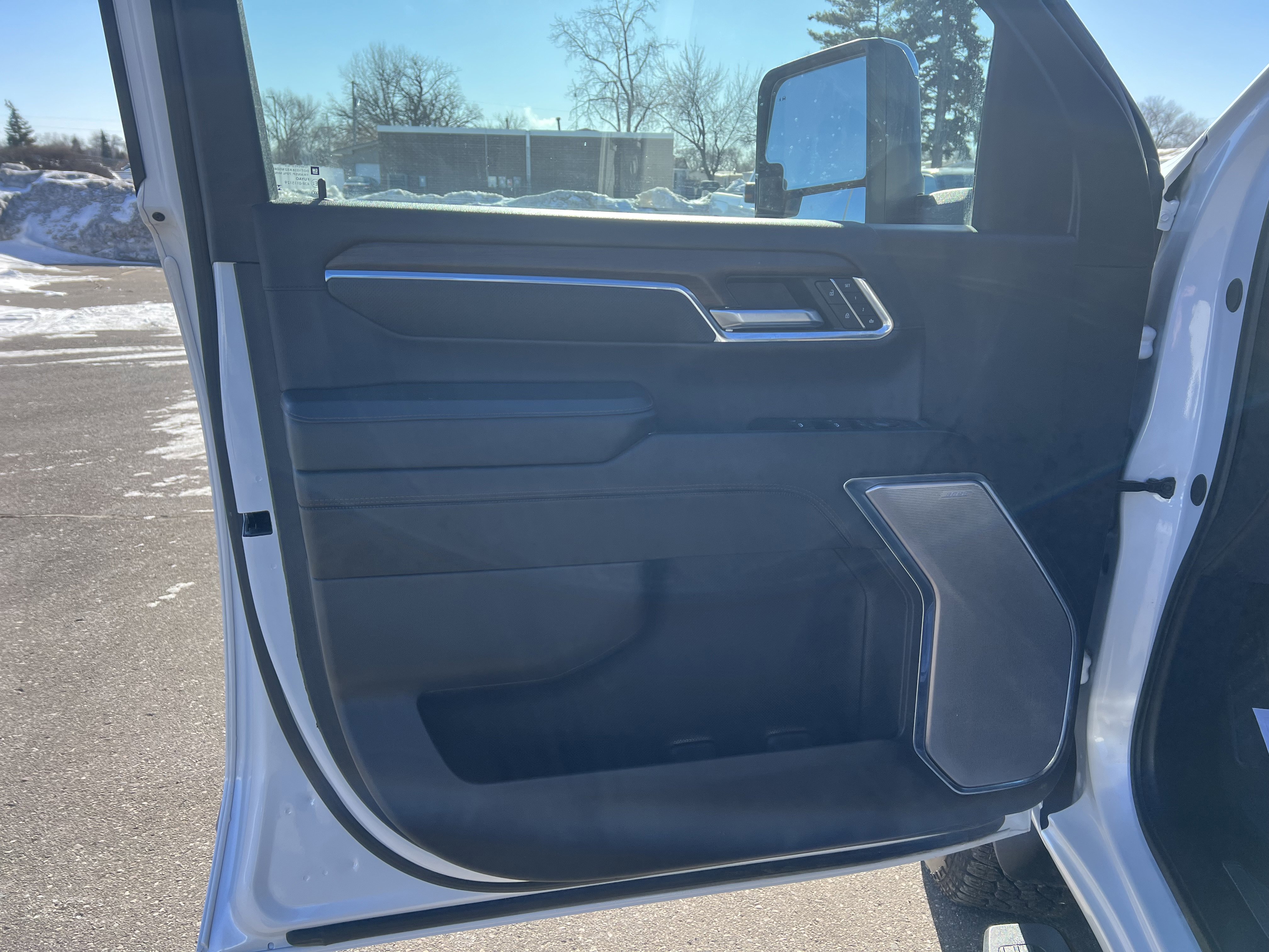 Certified 2024 Chevrolet Silverado 3500 High Country w/ Technology Package image 17