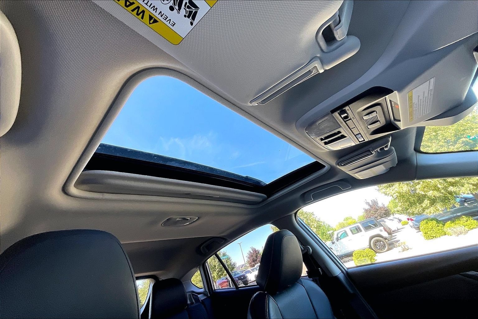 Used 2019 Subaru Crosstrek 2.0i Limited w/ Moonroof Package AWD/4WD image 22