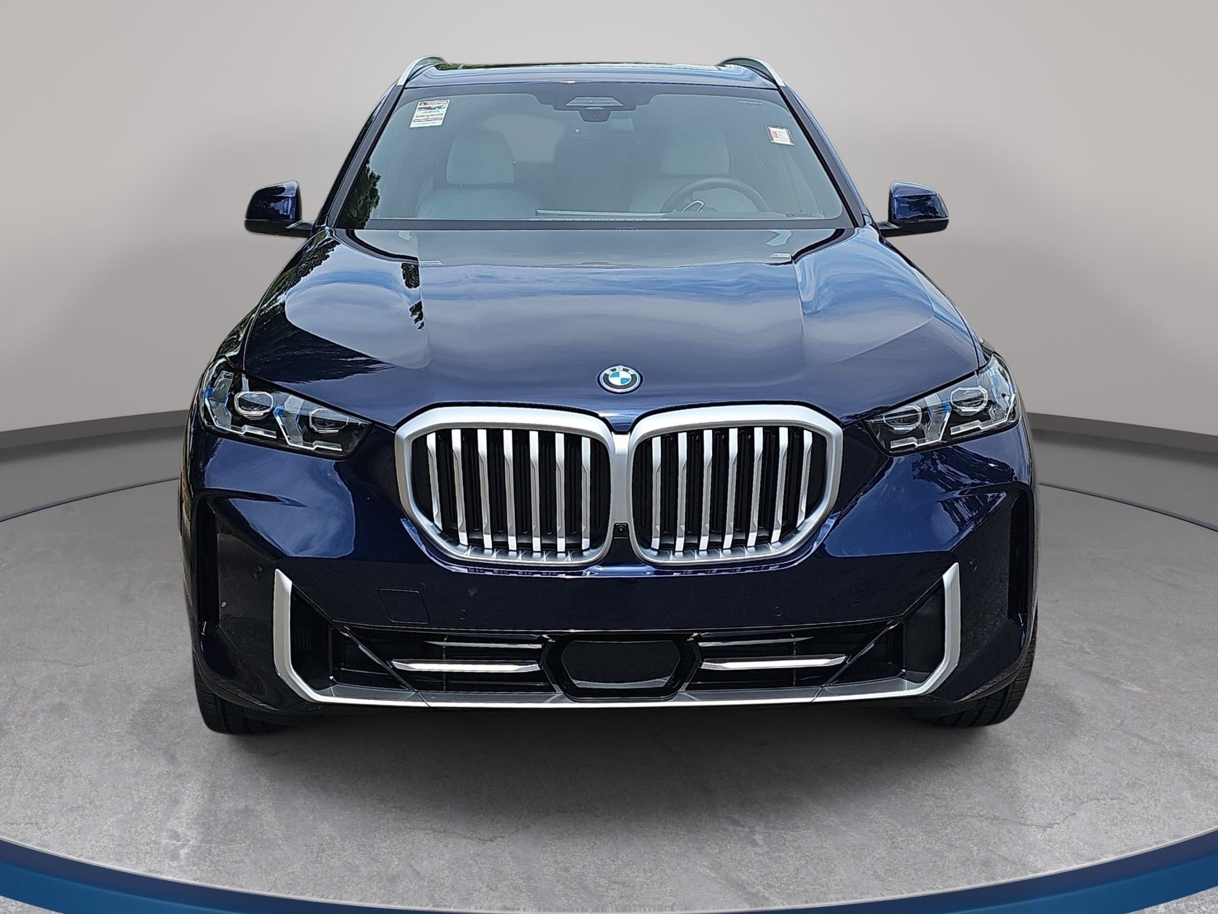 New 2026 BMW X5 xDrive50e AWD/4WD image 2
